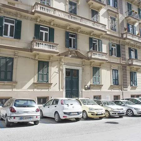 N'apartment 아파트 나폴리