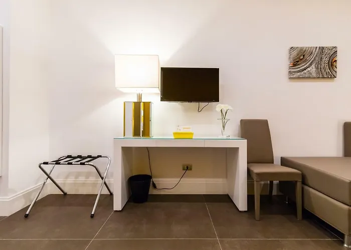 N'apartment * Neapol