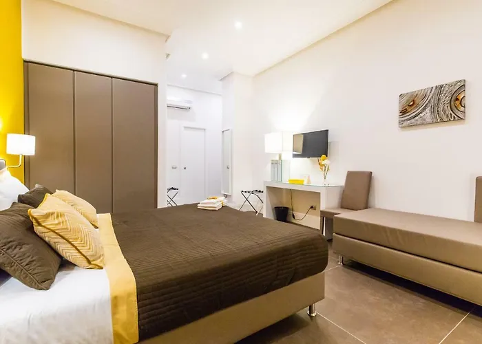 N'apartment * Neapol