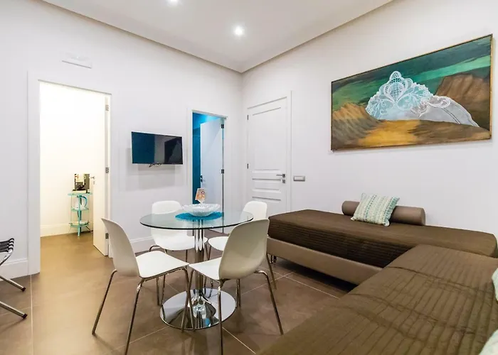 N'apartment Apartament Neapol