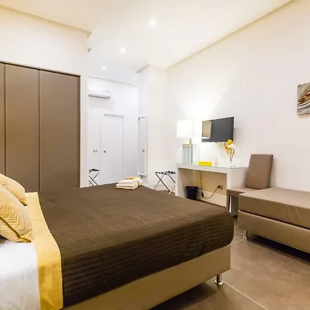 N'apartment * Неаполь